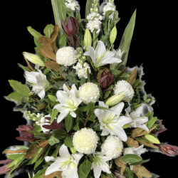 Rustic and whites Pedestal (seasonal)