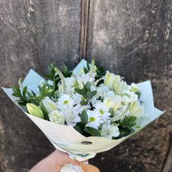 Super Dooper Geen & White Bouquet (seasonal)
