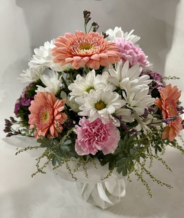 Pretty Posy in Vase