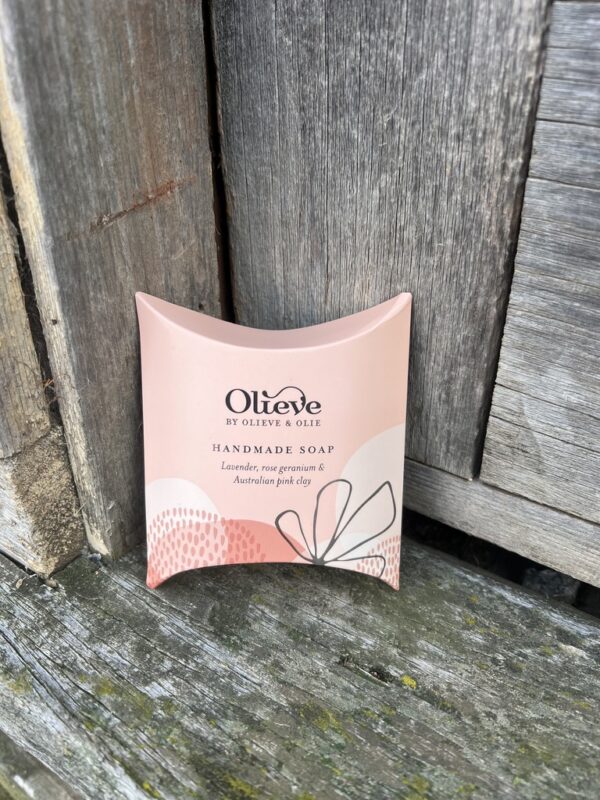 *Handmade Soap 'Lavender & Rose Geranium'