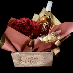 A touch of Romance Hamper