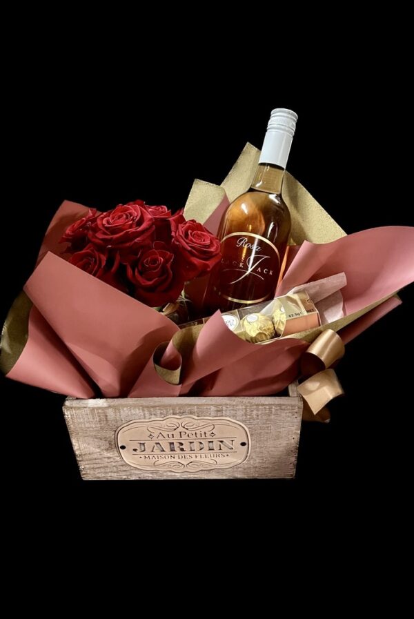 A touch of Romance Hamper