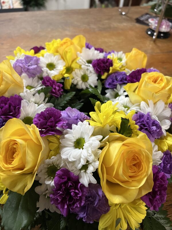 Bright Rose Wreath - Image 2