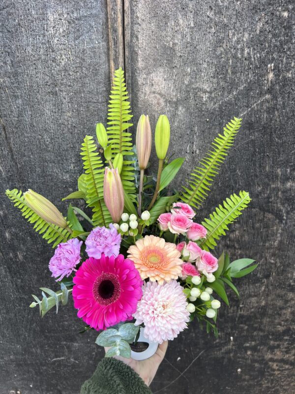 Arrangement Florist Choice Pinks & Pastels