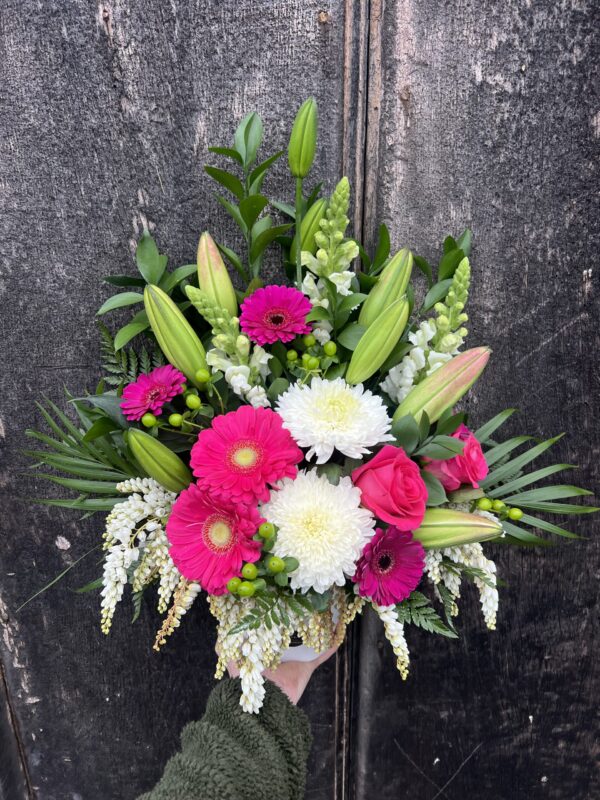 Pinks & Pastels Arrangement Deluxe